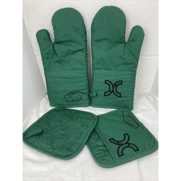 Green Cotton Silicone Paw print Cat Oven Mitts and Potholders Set Grill Glove - Picture 1 of 16
